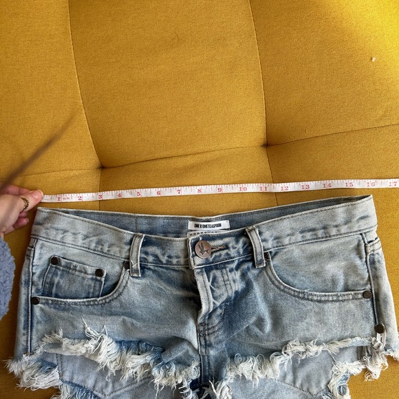 One Teaspoon Bonita denim shorts - Picture 9 of 9